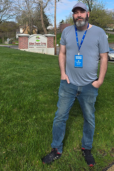 Abbott Volunteer